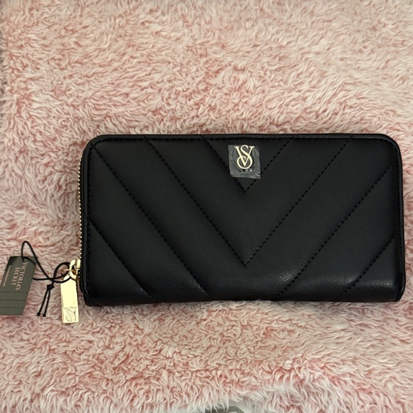 Victoria's Secret Handbags - Victoria's Secret Black Quilted Zip-Around Wallet with Gold Hardware